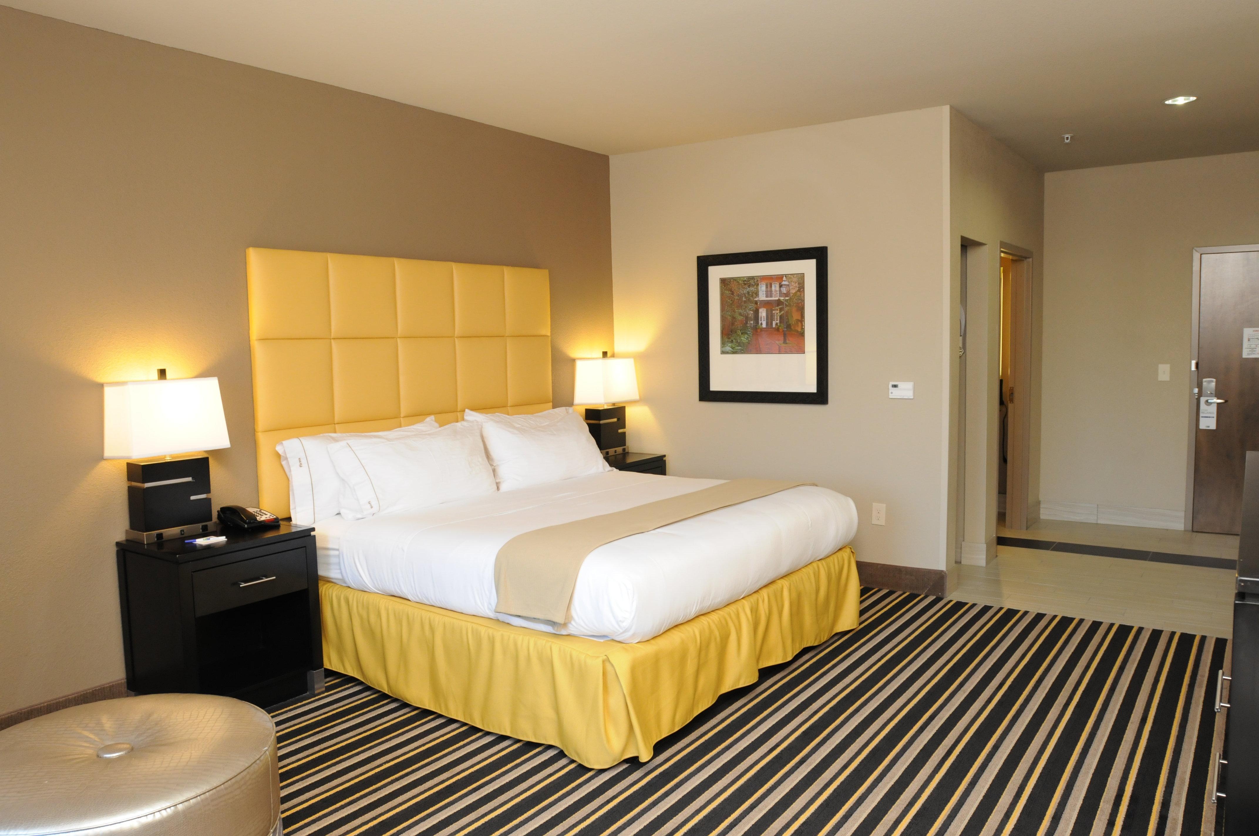 Holiday Inn Express Covington-Madisonville By Ihg Zewnętrze zdjęcie
