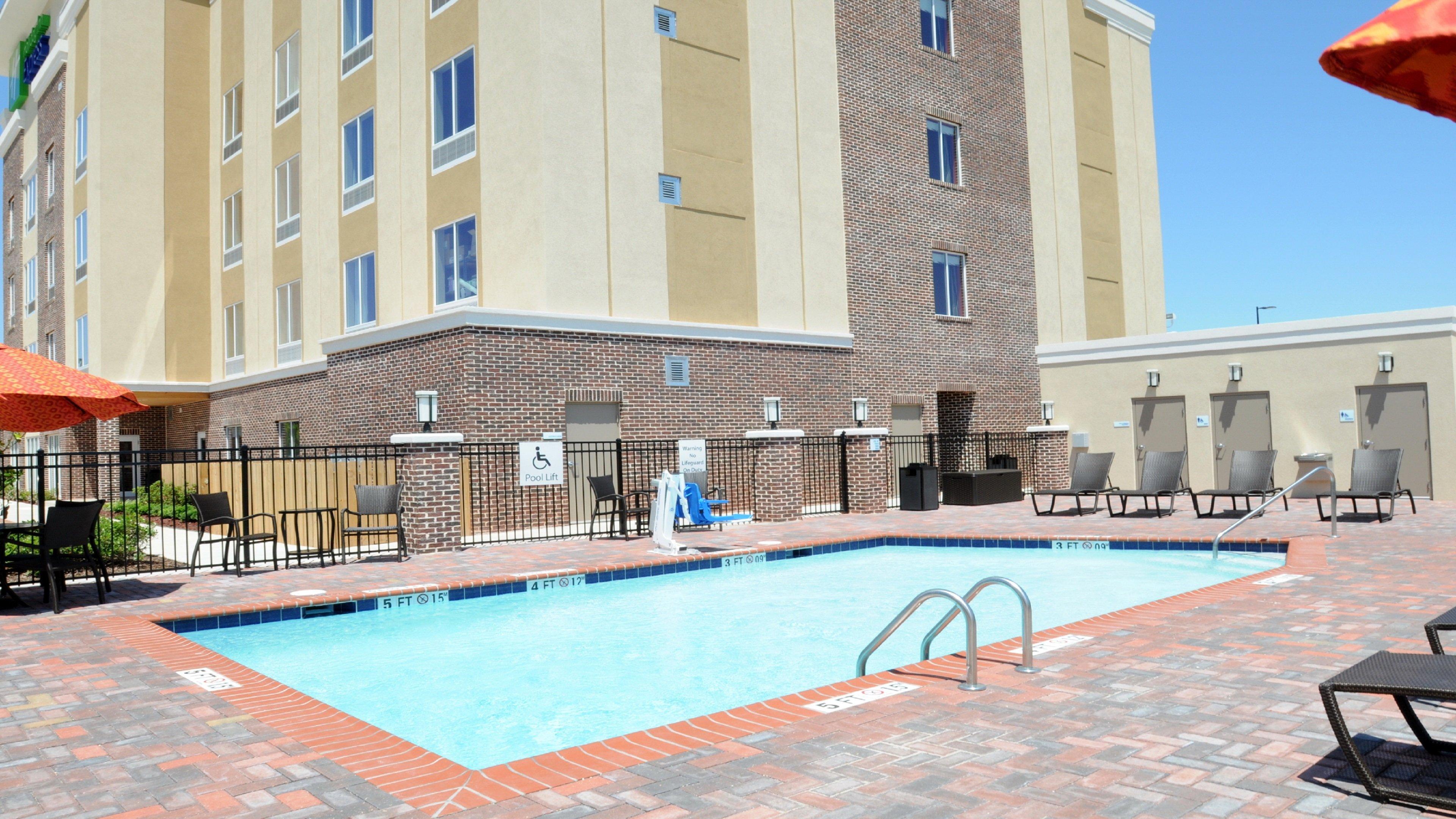 Holiday Inn Express Covington-Madisonville By Ihg Zewnętrze zdjęcie