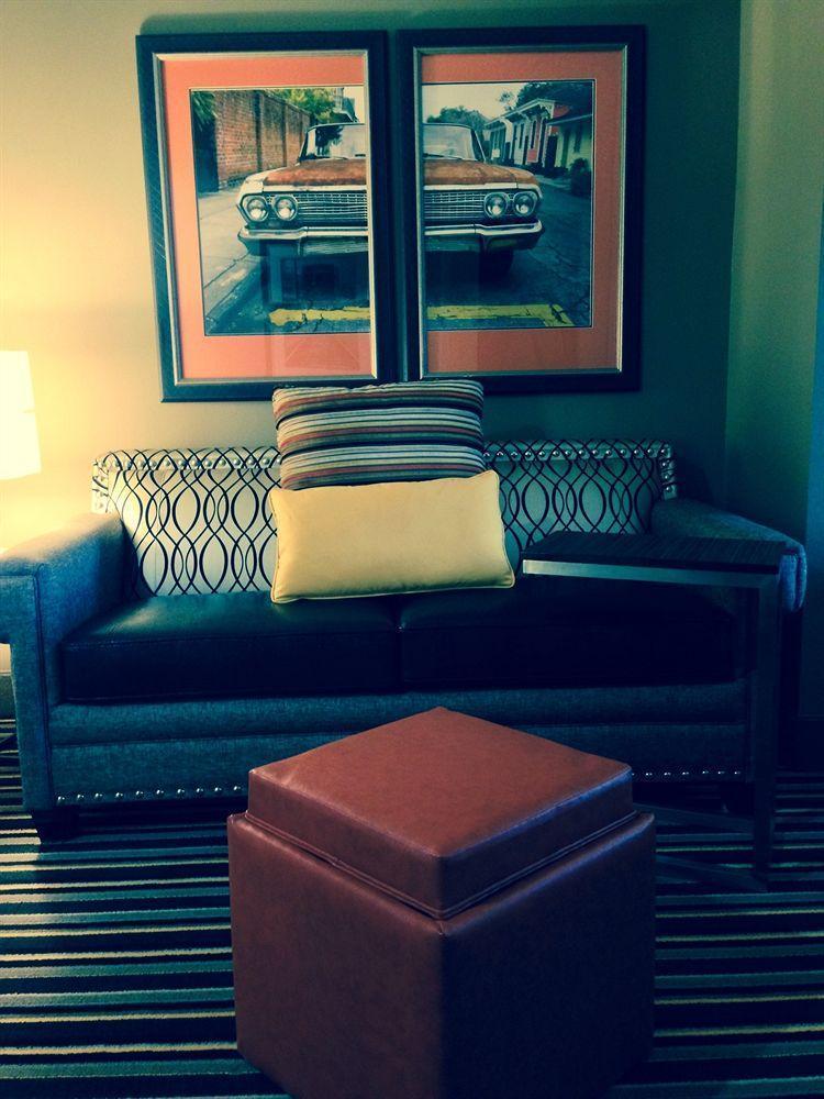 Holiday Inn Express Covington-Madisonville By Ihg Zewnętrze zdjęcie